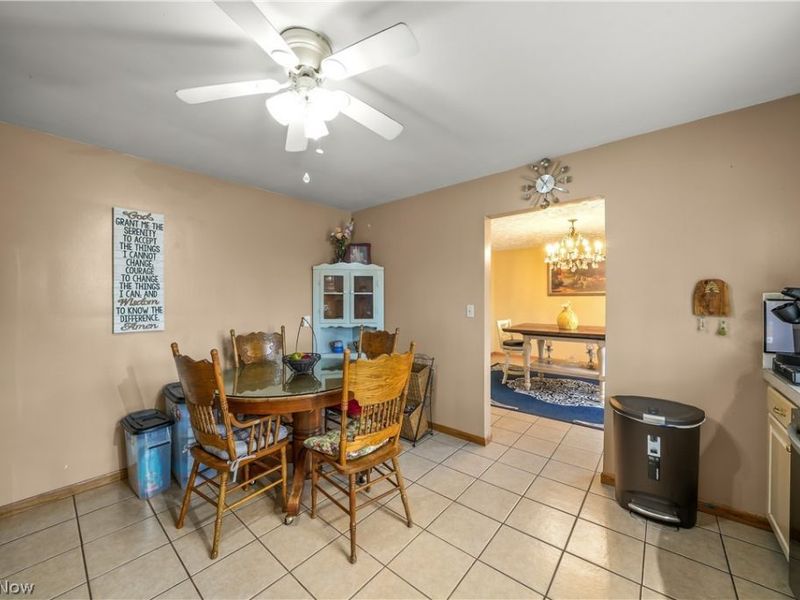 447 Spring Grove Drive, Tallmadge, OH 44278 Photo 23