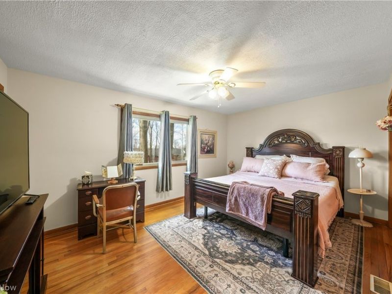 447 Spring Grove Drive, Tallmadge, OH 44278 Photo 25