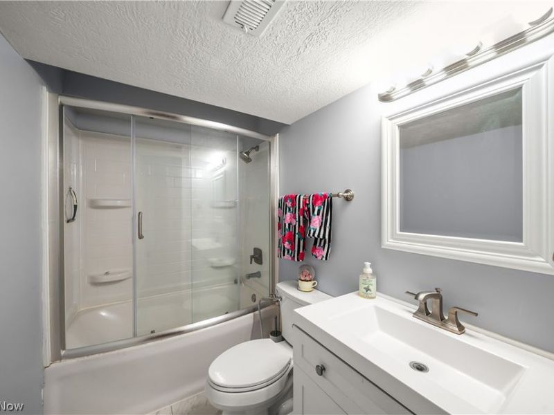 447 Spring Grove Drive, Tallmadge, OH 44278 Photo 43