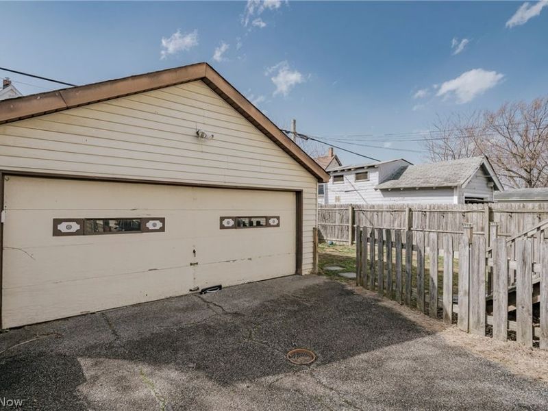 1542 Westwood Avenue, Lakewood, OH 44107 Photo 4