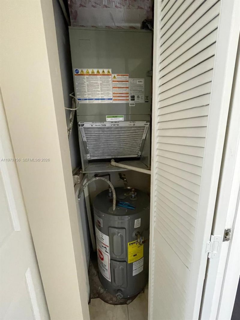 8002 SW 149th Ave, Unit B409, Miami, FL 33193 Photo