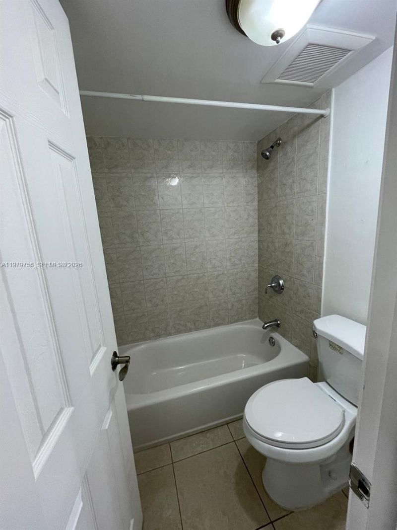 8002 SW 149th Ave, Unit B409, Miami, FL 33193 Photo