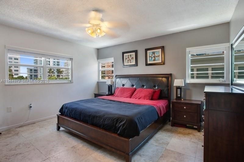 2455 Flamingo Dr, Unit 201, Miami Beach, FL 33140 Photo