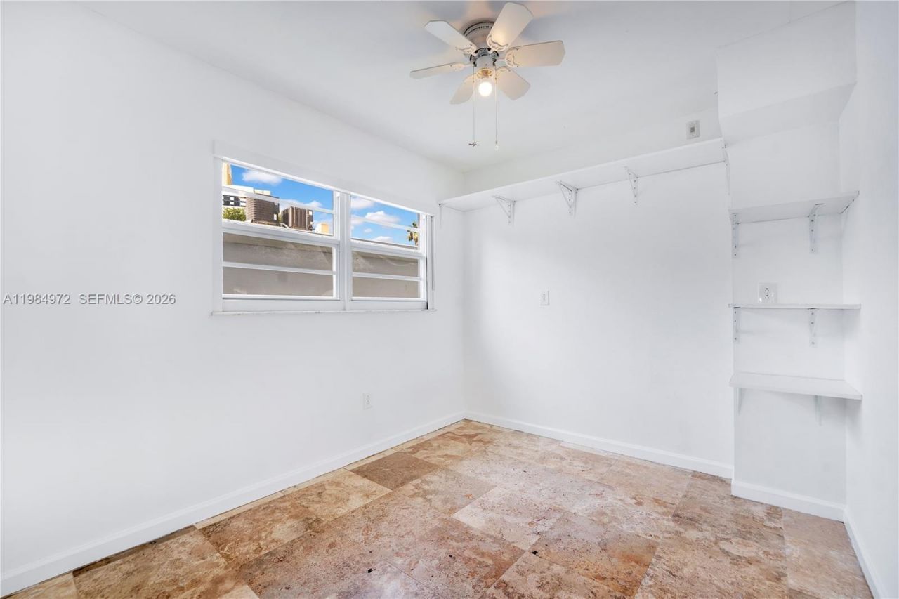 2455 Flamingo Dr, Unit 201, Miami Beach, FL 33140 Photo