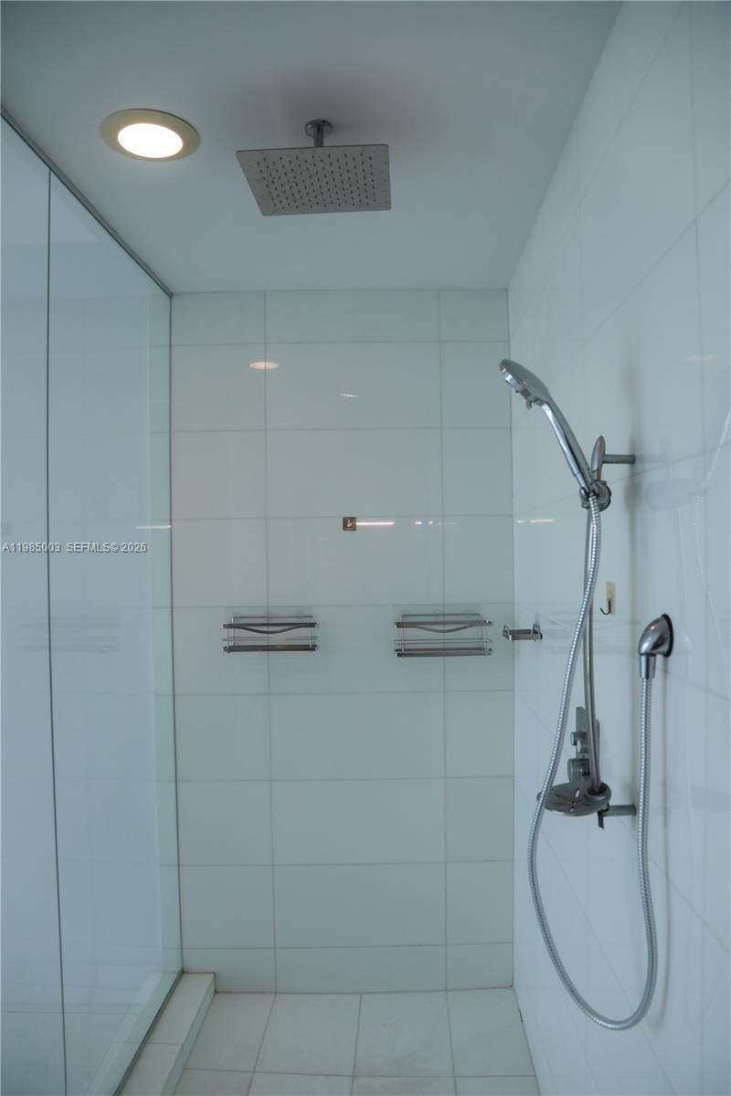 2020 N Bayshore Dr, Unit 2204, Miami, FL 33137 Photo