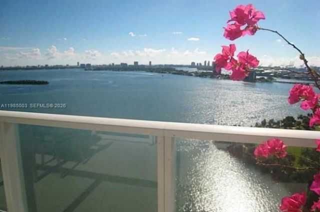 2020 N Bayshore Dr, Unit 2204, Miami, FL 33137 Photo