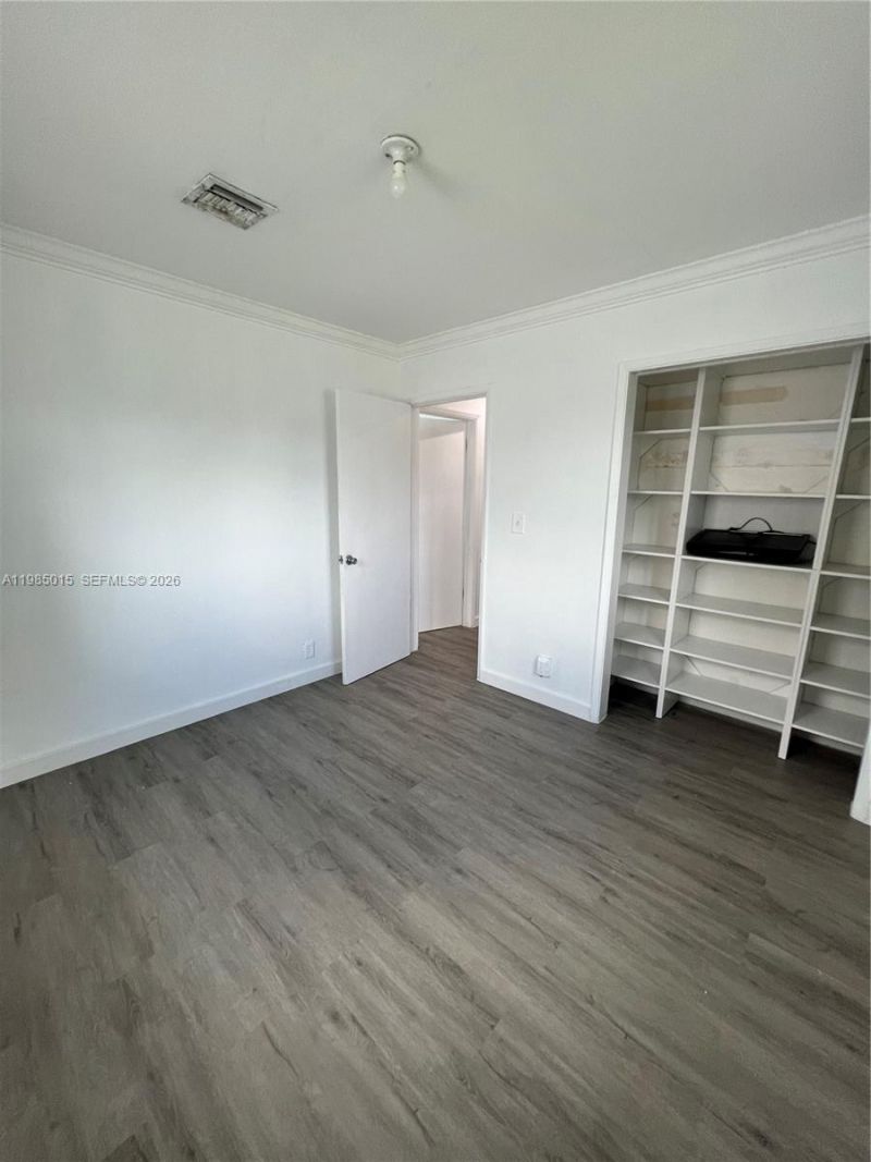 5730 SW 55th St, Davie, FL 33314 Photo