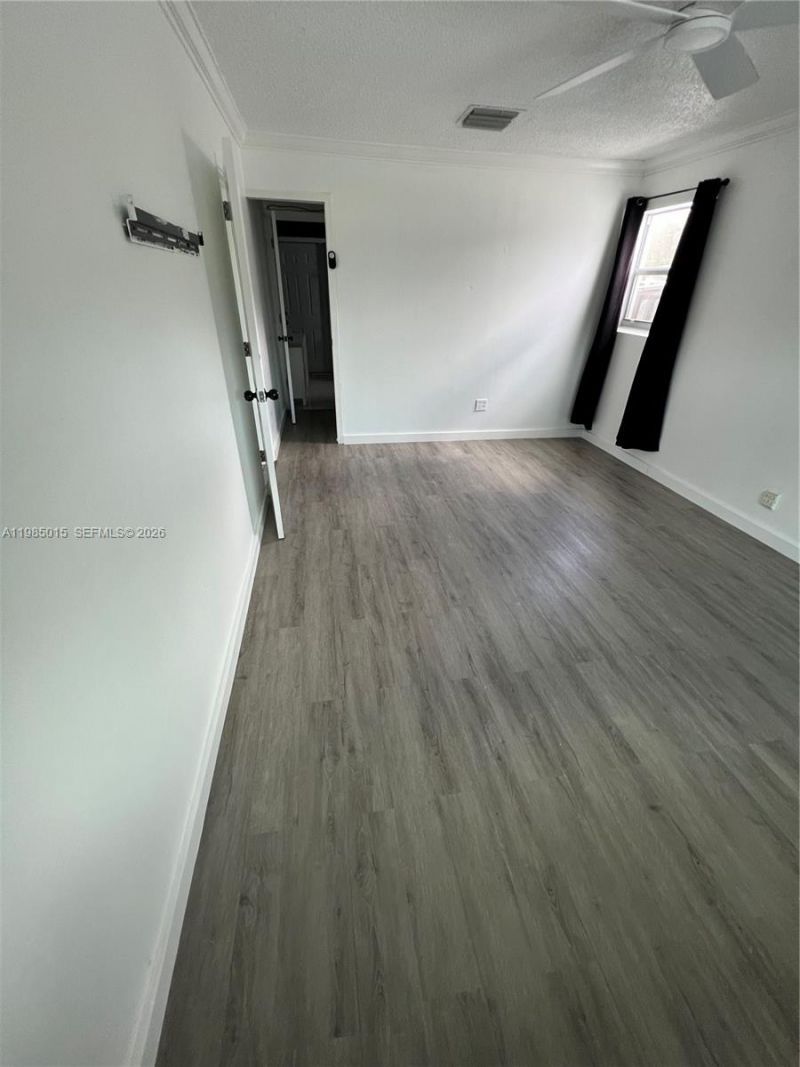 5730 SW 55th St, Davie, FL 33314 Photo