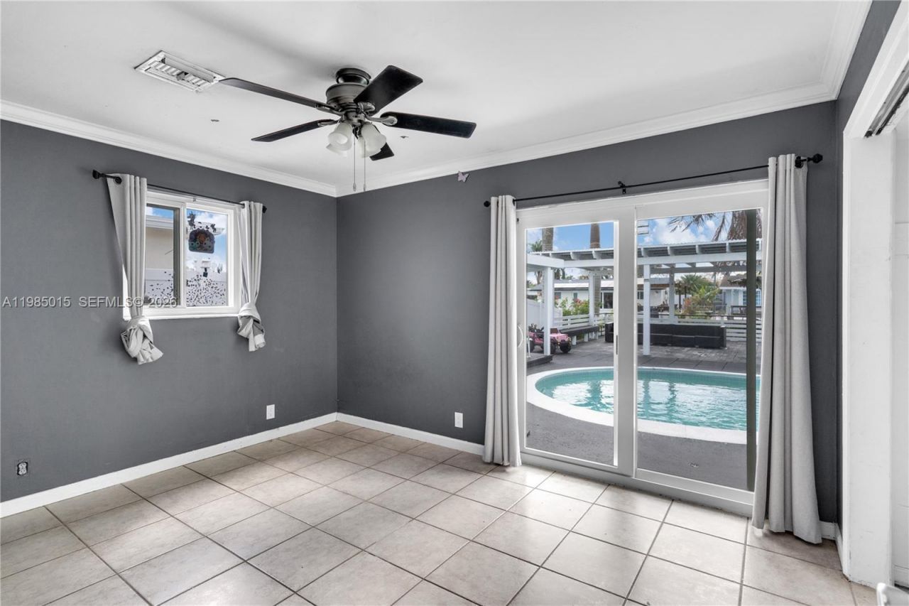 5730 SW 55th St, Davie, FL 33314 Photo