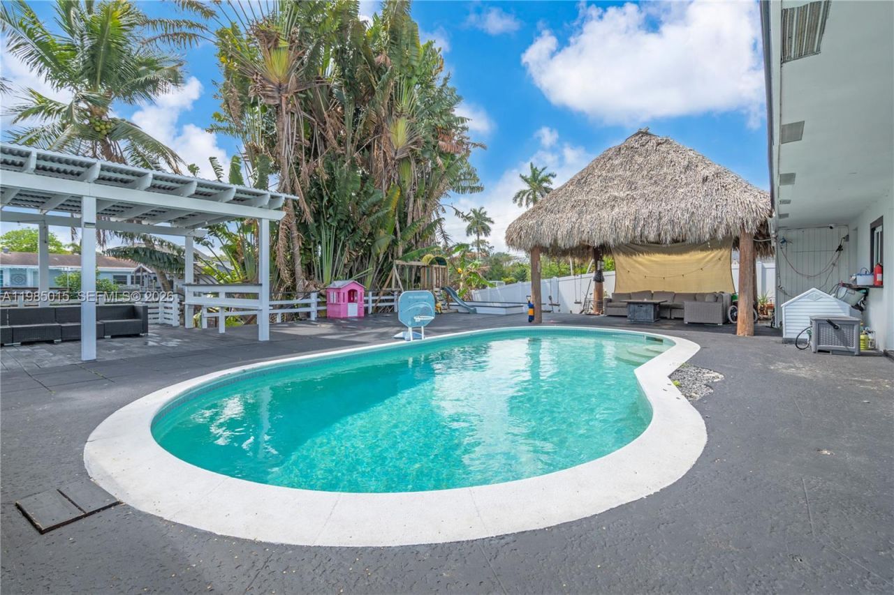 5730 SW 55th St, Davie, FL 33314 Photo