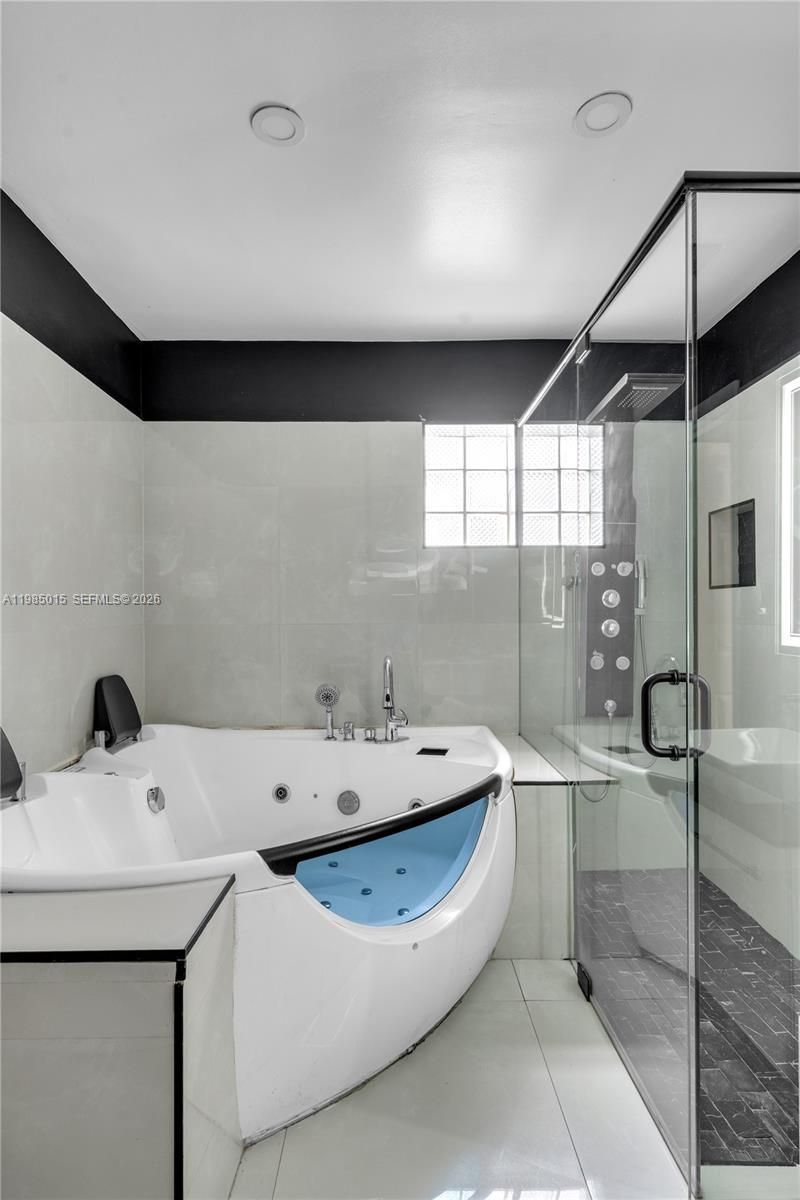 5730 SW 55th St, Davie, FL 33314 Photo