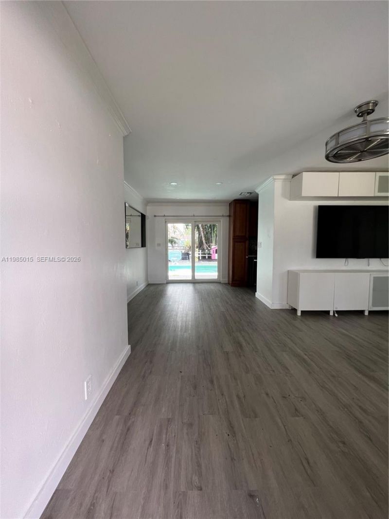 5730 SW 55th St, Davie, FL 33314 Photo