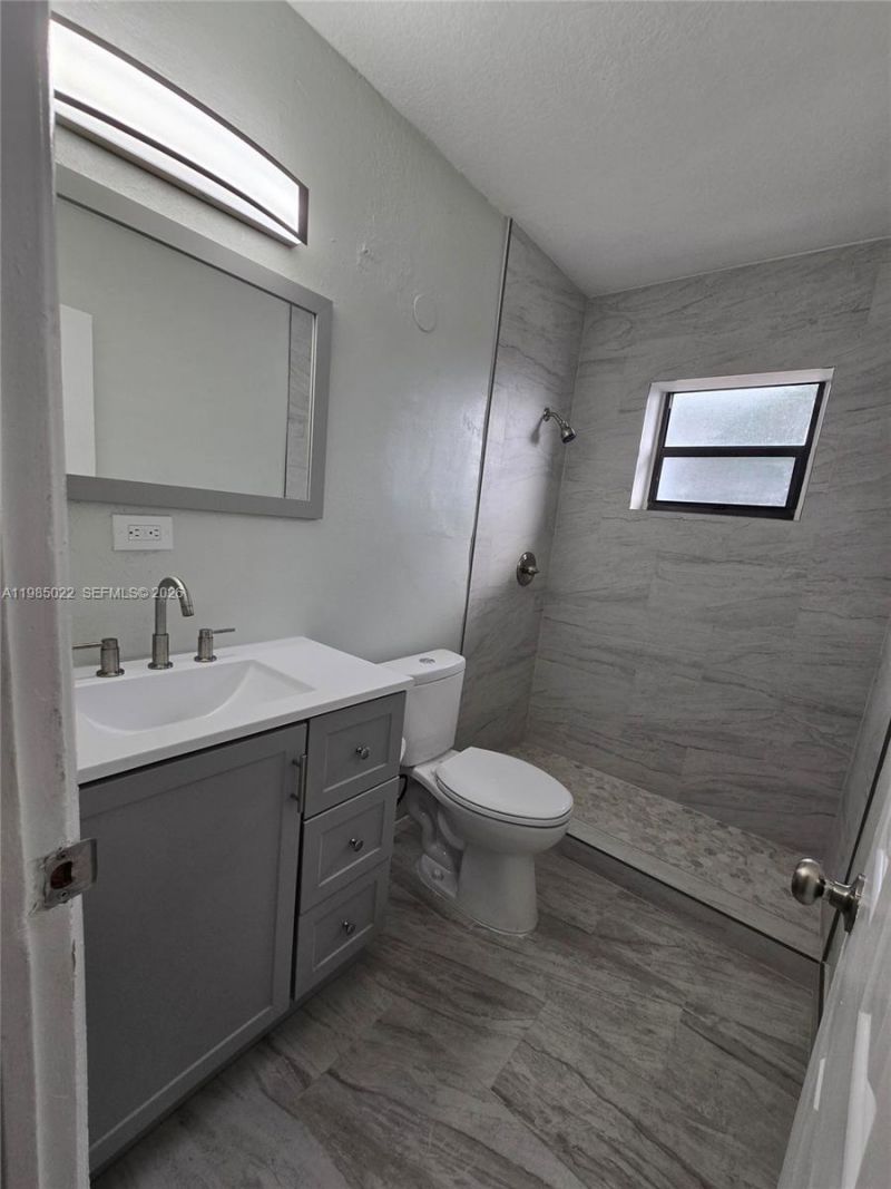 280 NW 31st Ave, Fort Lauderdale, FL 33311 Photo