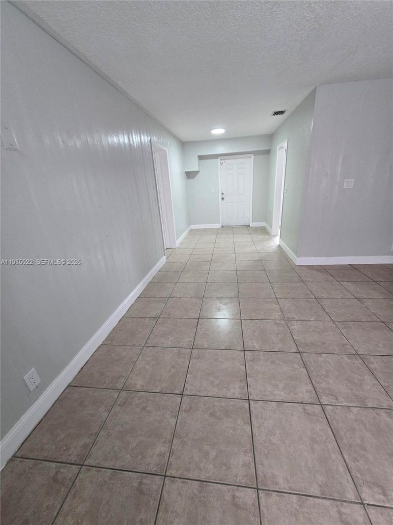 280 NW 31st Ave, Fort Lauderdale, FL 33311 Photo