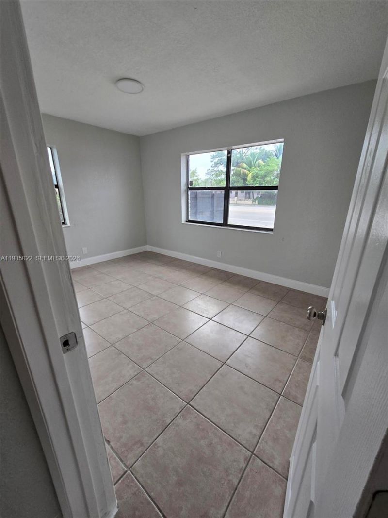 280 NW 31st Ave, Fort Lauderdale, FL 33311 Photo