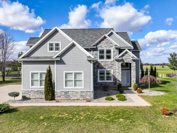 940 Fairway Lane , Wauseon, OH 43567