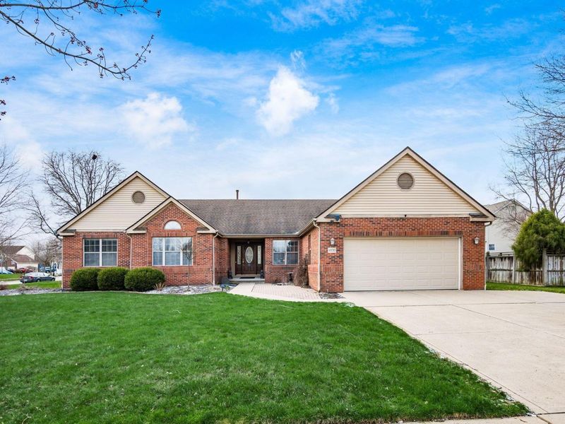 4830 Heycross Drive, Grove City, OH 43123 Photo 3