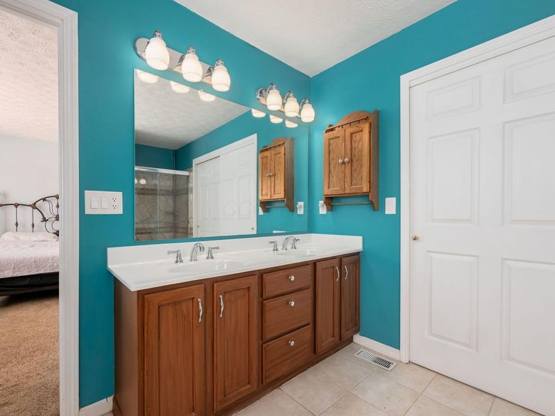 4830 Heycross Drive, Grove City, OH 43123 Photo 32