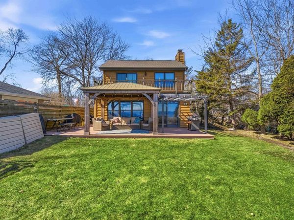 104 ADELLA BEACH ROAD, Neenah, WI 54956