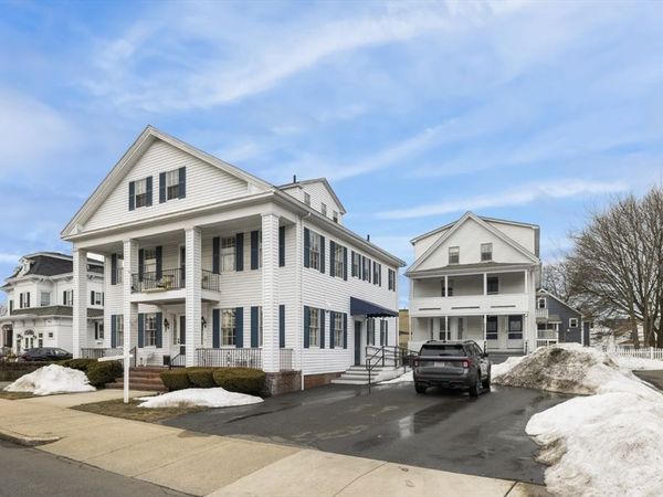 4-6 Common Street, Stoneham, MA 02180