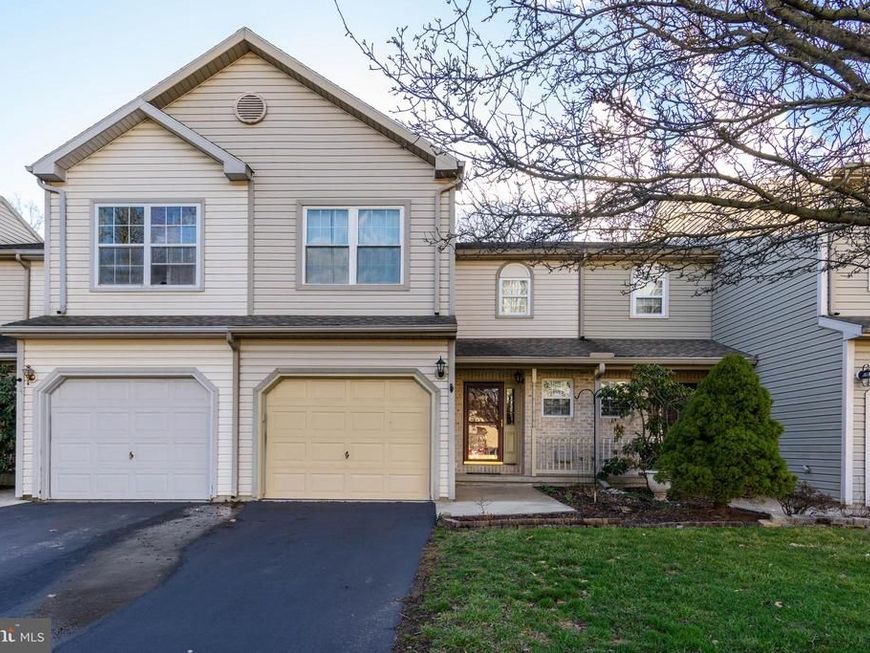 169 Hiddenwood Drive, Harrisburg, PA 17110 Main Photo