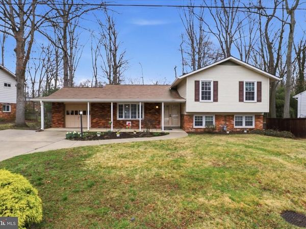 6911 PINE VALLEY DRIVE , GLENN DALE, MD 20769