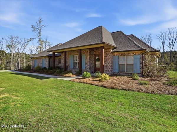 149 Dogwood Trace, Brandon, MS 39042