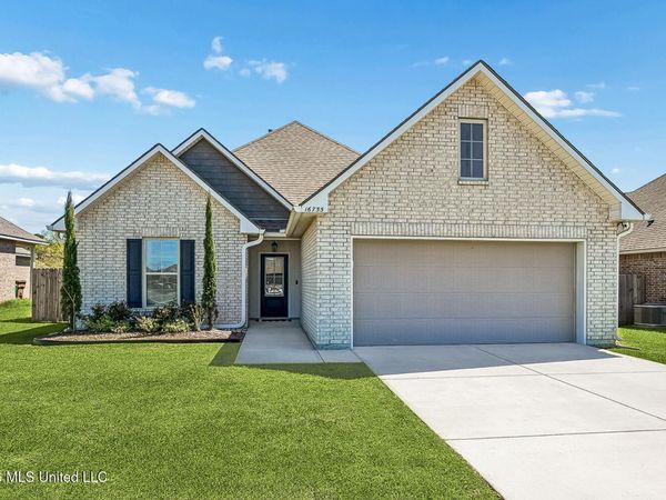 16755 Desmare Street, Gulfport, MS 39503