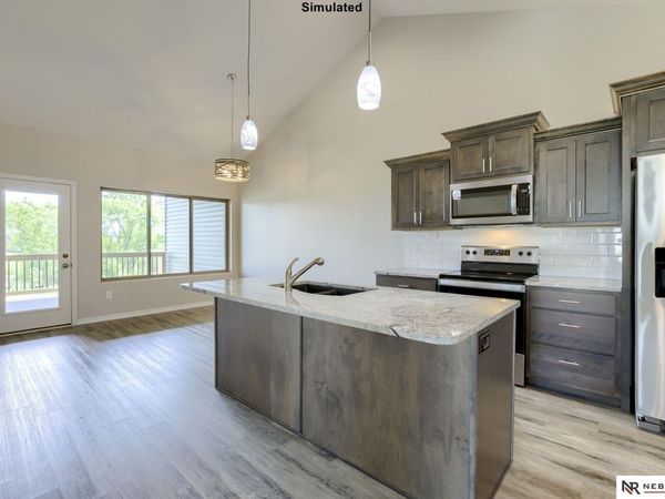 8948 S 47th Street, Lincoln, NE 68516