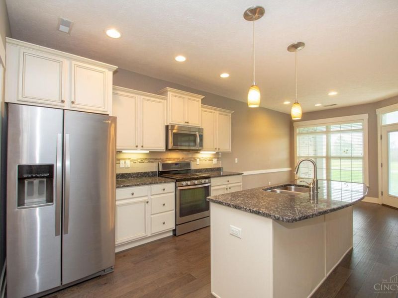 495 Legendary Way, Centerville, OH 45458 Photo 11