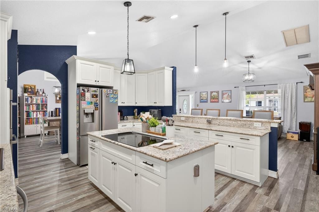 2807 52nd St Sw, Lehigh Acres, FL 33976 Photo