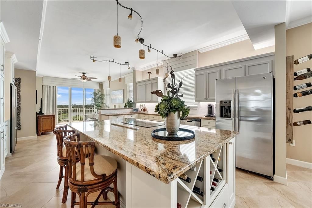 14220 Royal Harbour Ct, Unit 712, Fort Myers, FL 33908 Photo