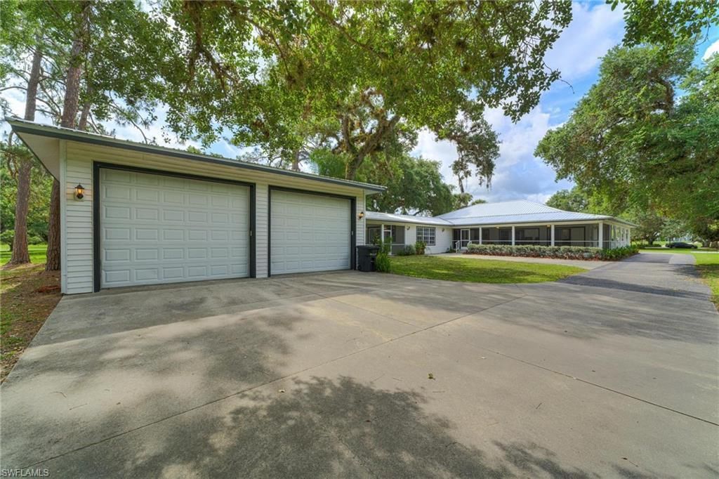 1270 Riverbend Dr , Labelle, FL 33935 Photo