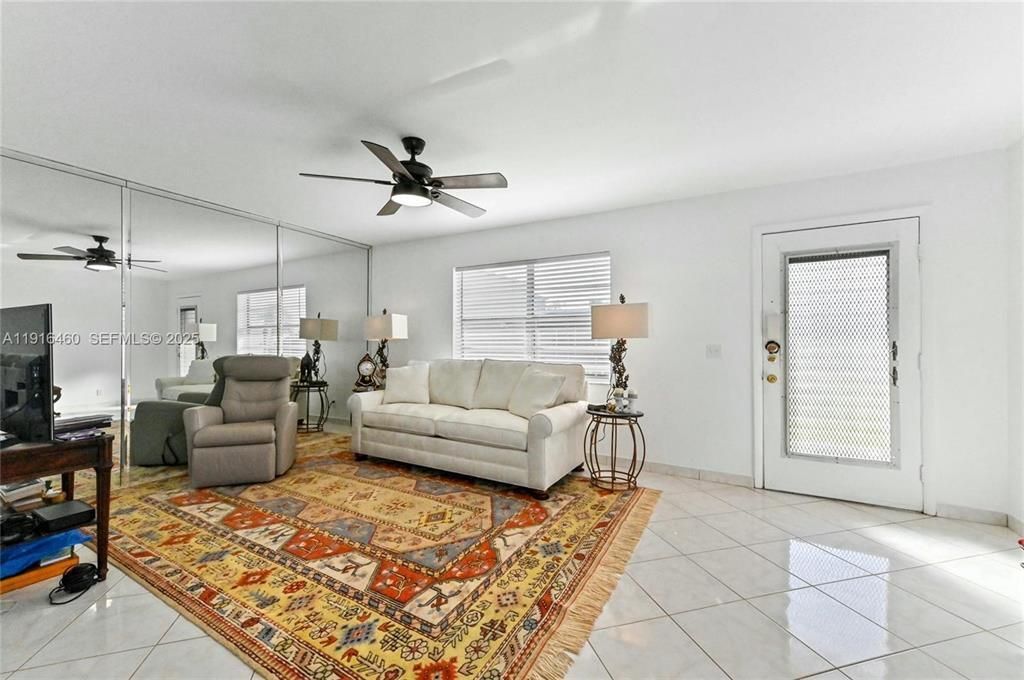 528 Burgundy, Unit K, Delray Beach, FL 33484 Photo