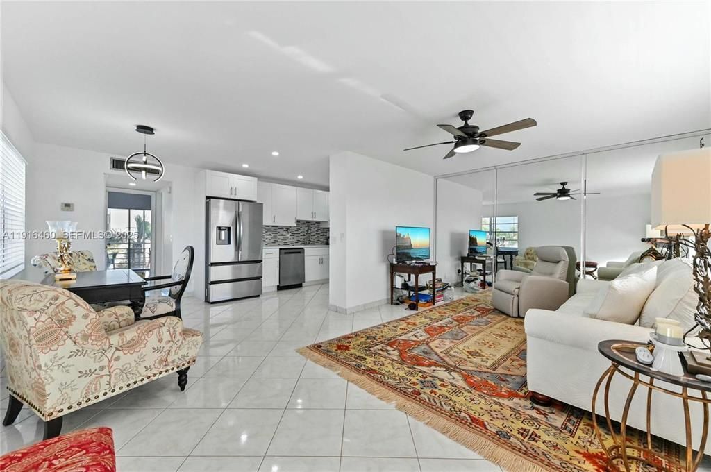 528 Burgundy, Unit K, Delray Beach, FL 33484 Photo