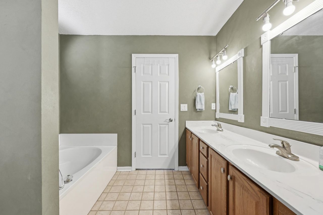 117 Edwards Ln.  Photo 16