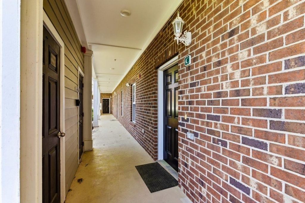 300 Kiskadee Loop Photo 18