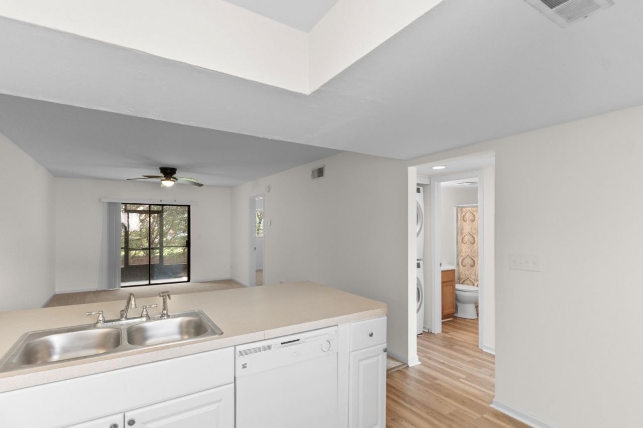 1101 2nd Ave. N Photo 8