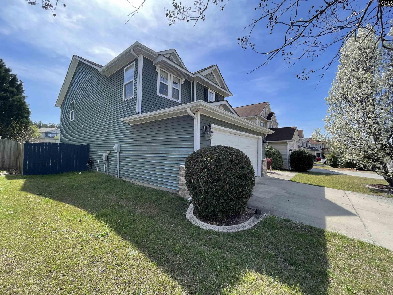 319 Charter Oak Court Photo 14