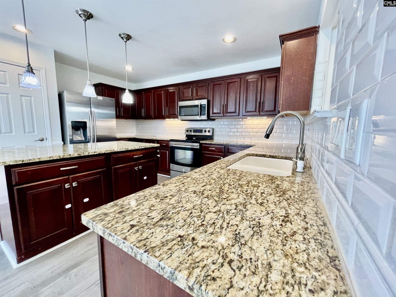 319 Charter Oak Court Photo 27