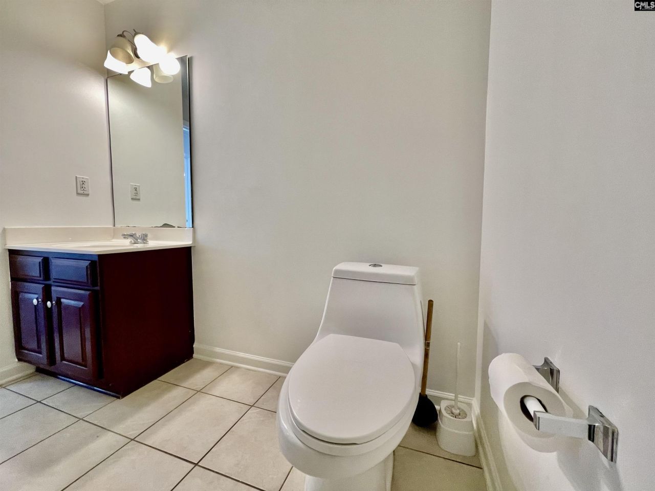 319 Charter Oak Court Photo 39