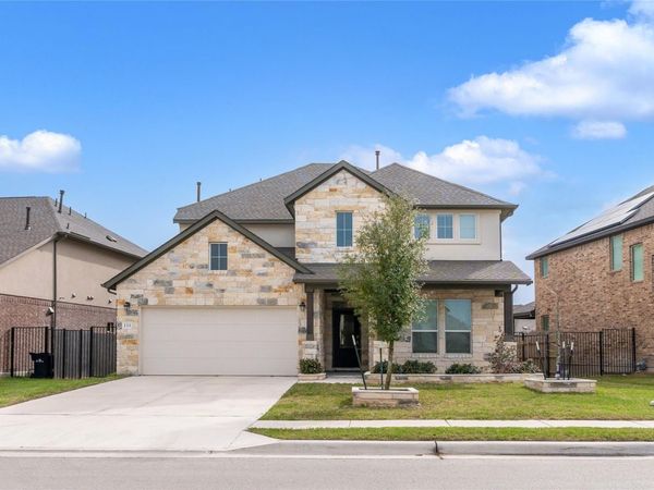 133 Lenera DR, Liberty Hill, TX 78642