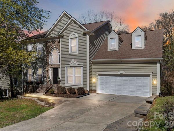 2732 Providence Spring Lane, Charlotte, NC 28270