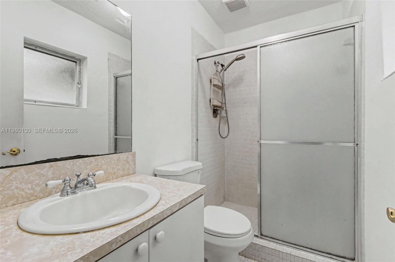 10555 SW 124th Rd, Miami, FL 33186 Photo