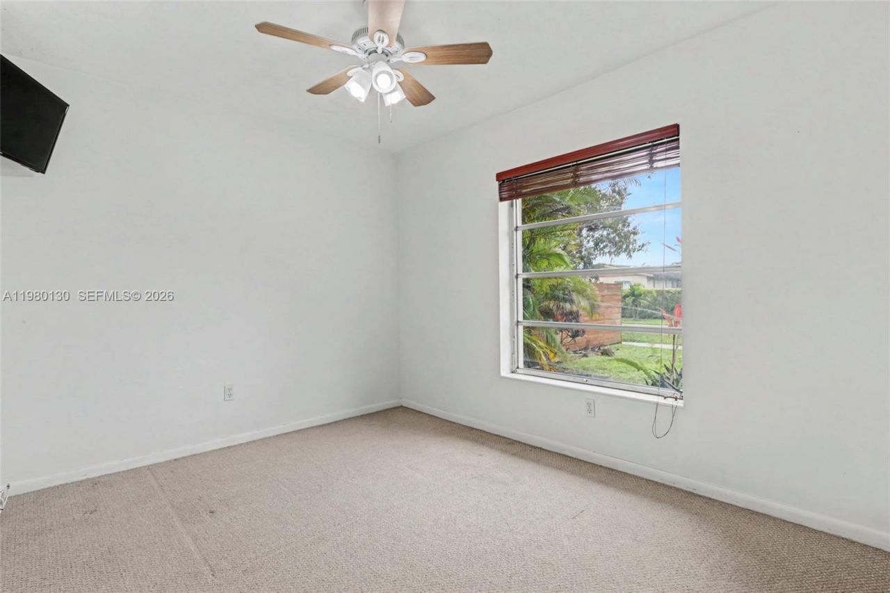 10555 SW 124th Rd, Miami, FL 33186 Photo