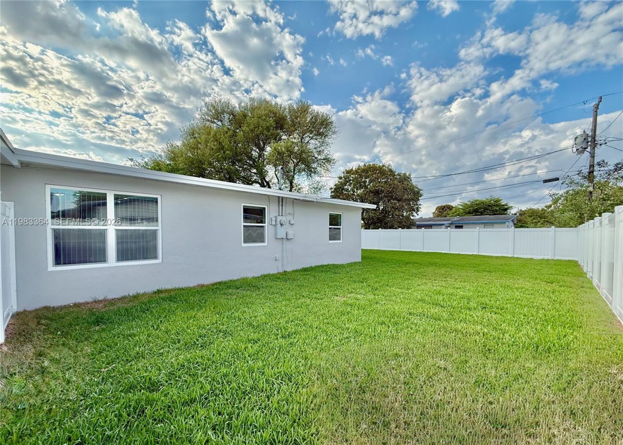 3461 NW 5th St, Lauderhill, FL 33311 Photo