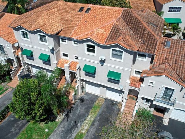 1354 NW 126th Way , Sunrise, FL 33323