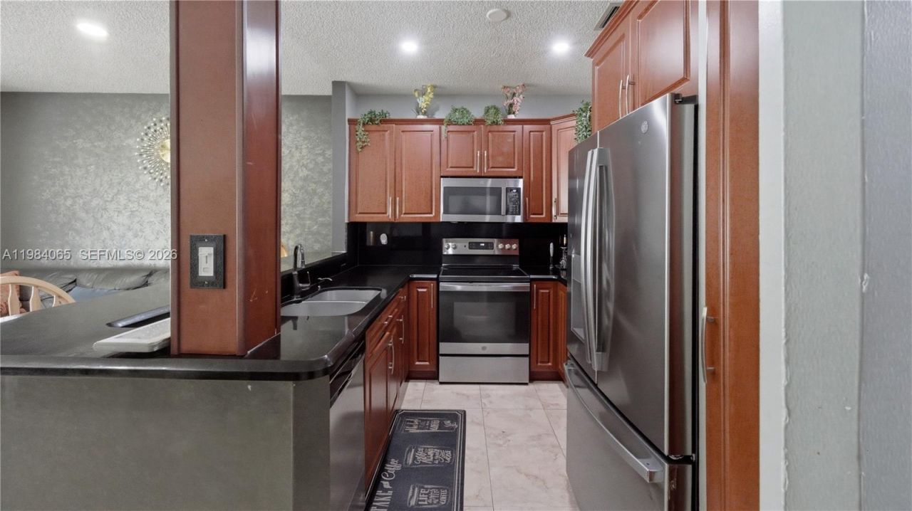 1354 NW 126th Way , Sunrise, FL 33323 Photo