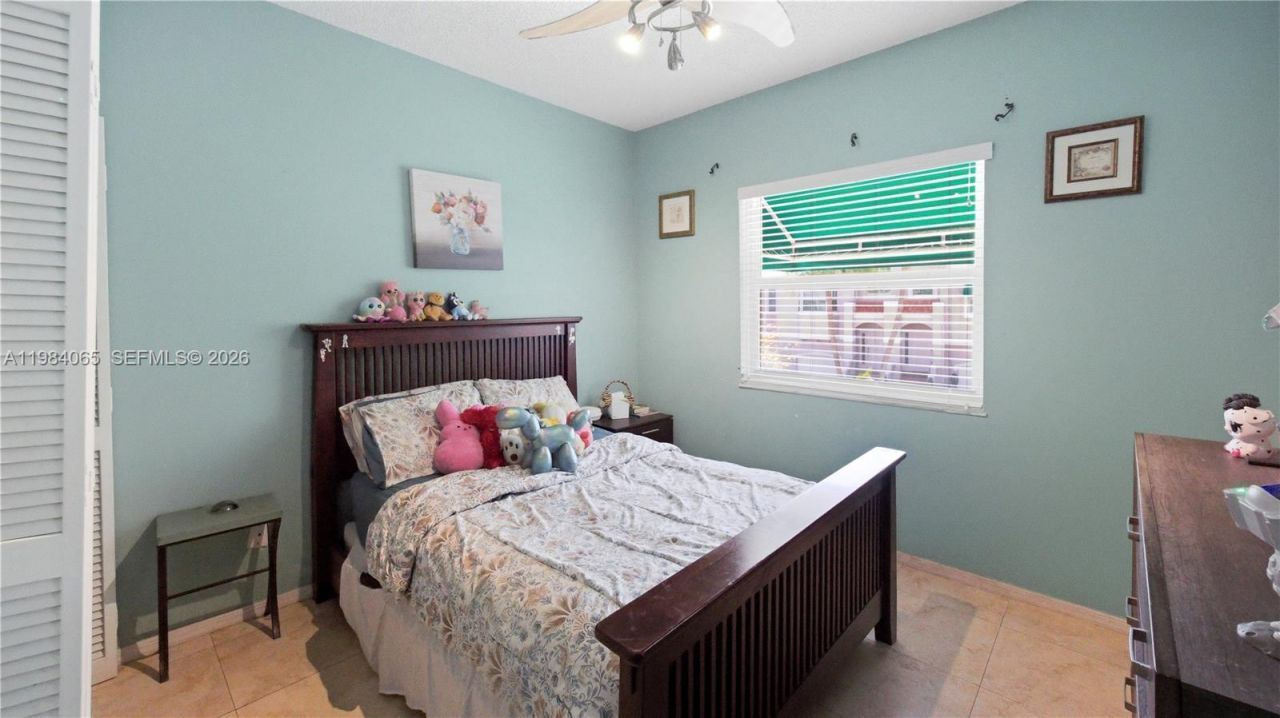 1354 NW 126th Way , Sunrise, FL 33323 Photo