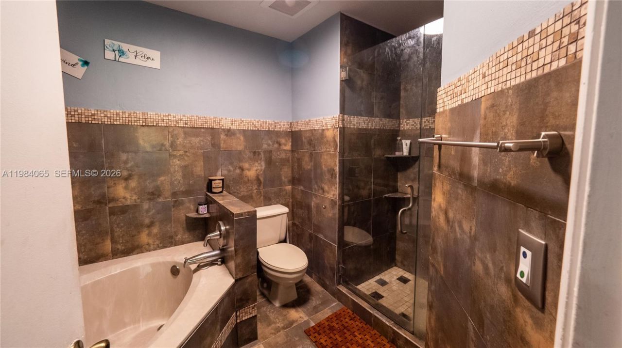 1354 NW 126th Way , Sunrise, FL 33323 Photo